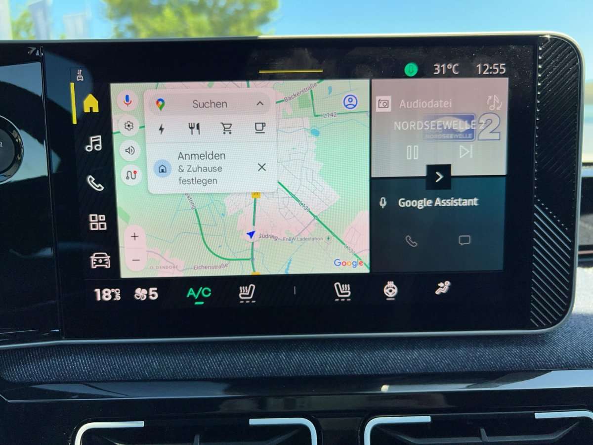 Fahrzeugbild eines Renault 5 E-TECH