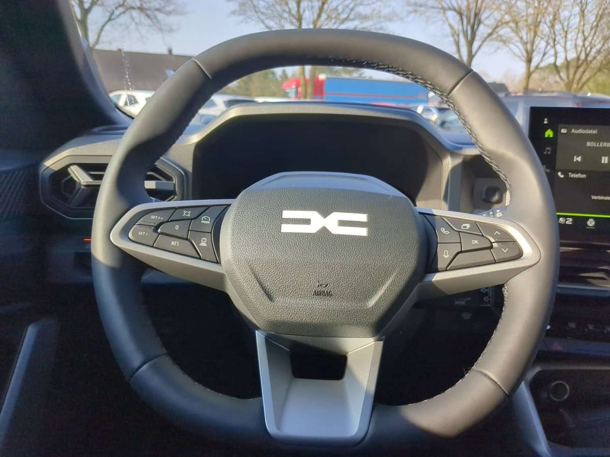 Fahrzeugbild eines Dacia Bigster