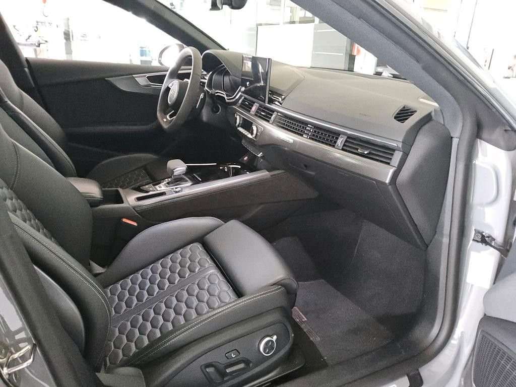 Fahrzeugbild eines Audi RS5