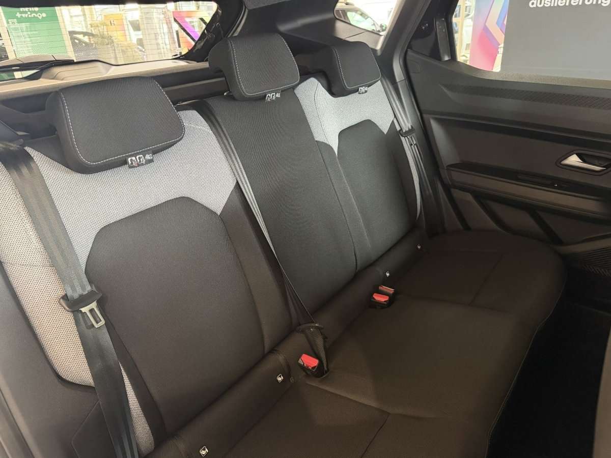 Fahrzeugbild eines Dacia Duster