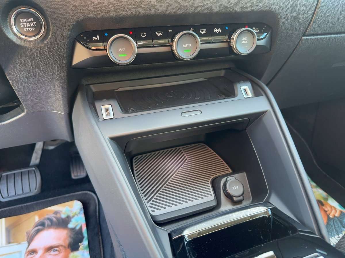 Fahrzeugbild eines Citroën C4