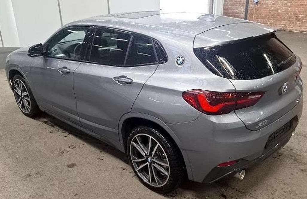 Fahrzeugbild eines BMW X2