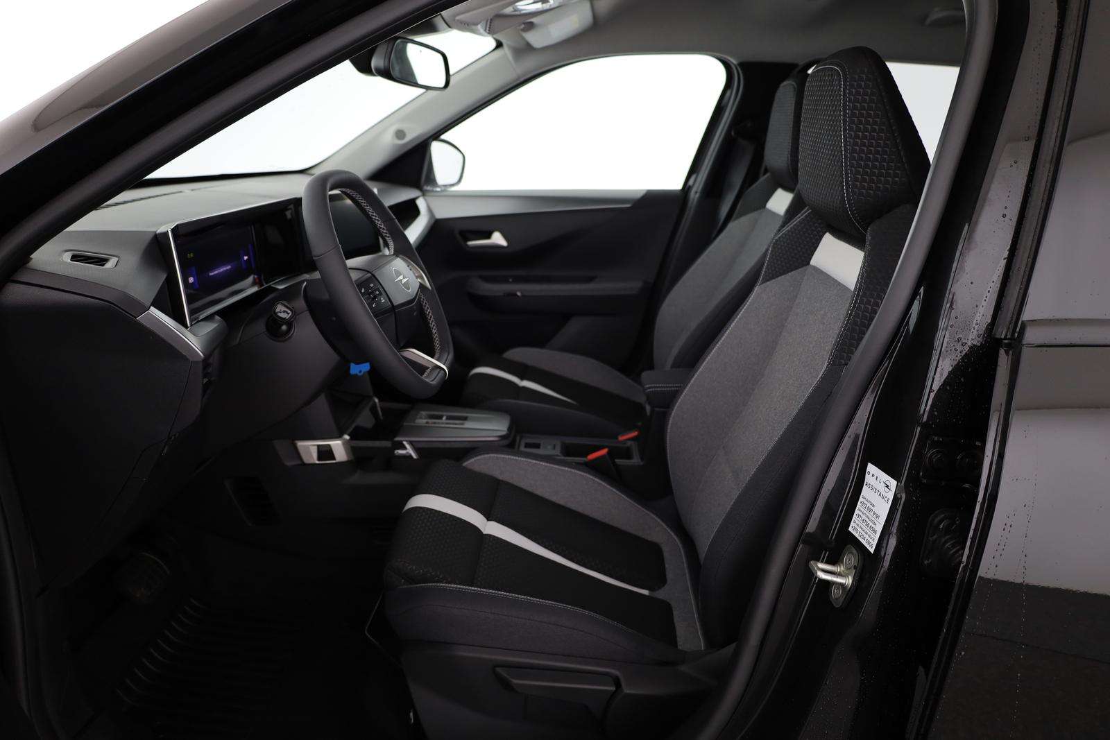 Fahrzeugbild eines Opel Frontera