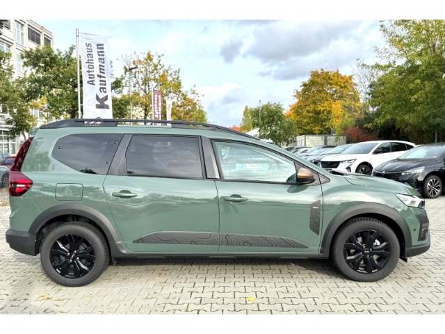 Fahrzeugbild eines Dacia Jogger
