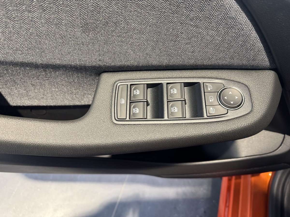 Fahrzeugbild eines Renault Clio