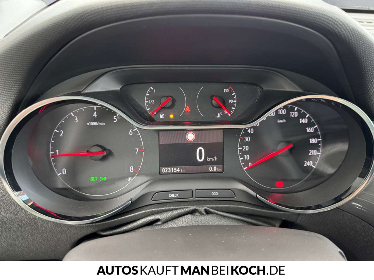 Fahrzeugbild eines Opel Crossland X