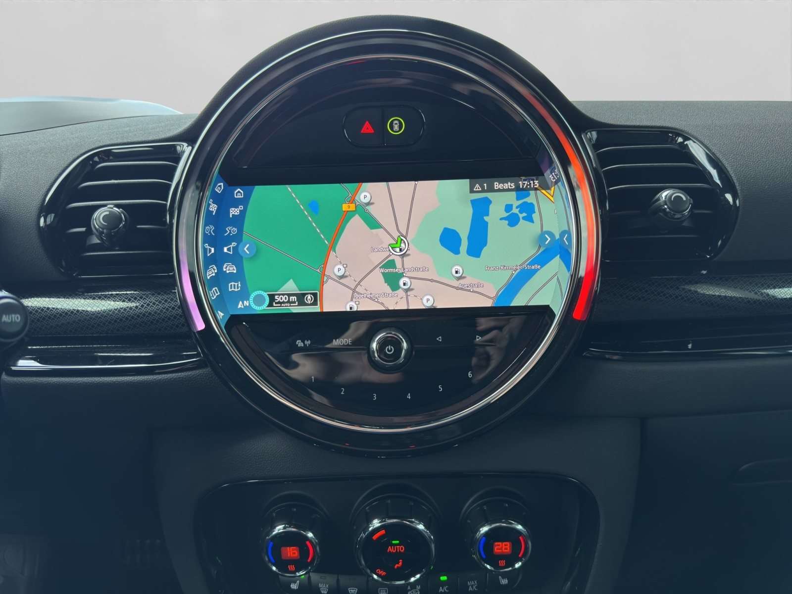 Fahrzeugbild eines MINI Clubman