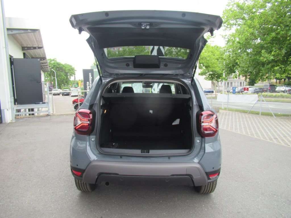 Fahrzeugbild eines Dacia Duster