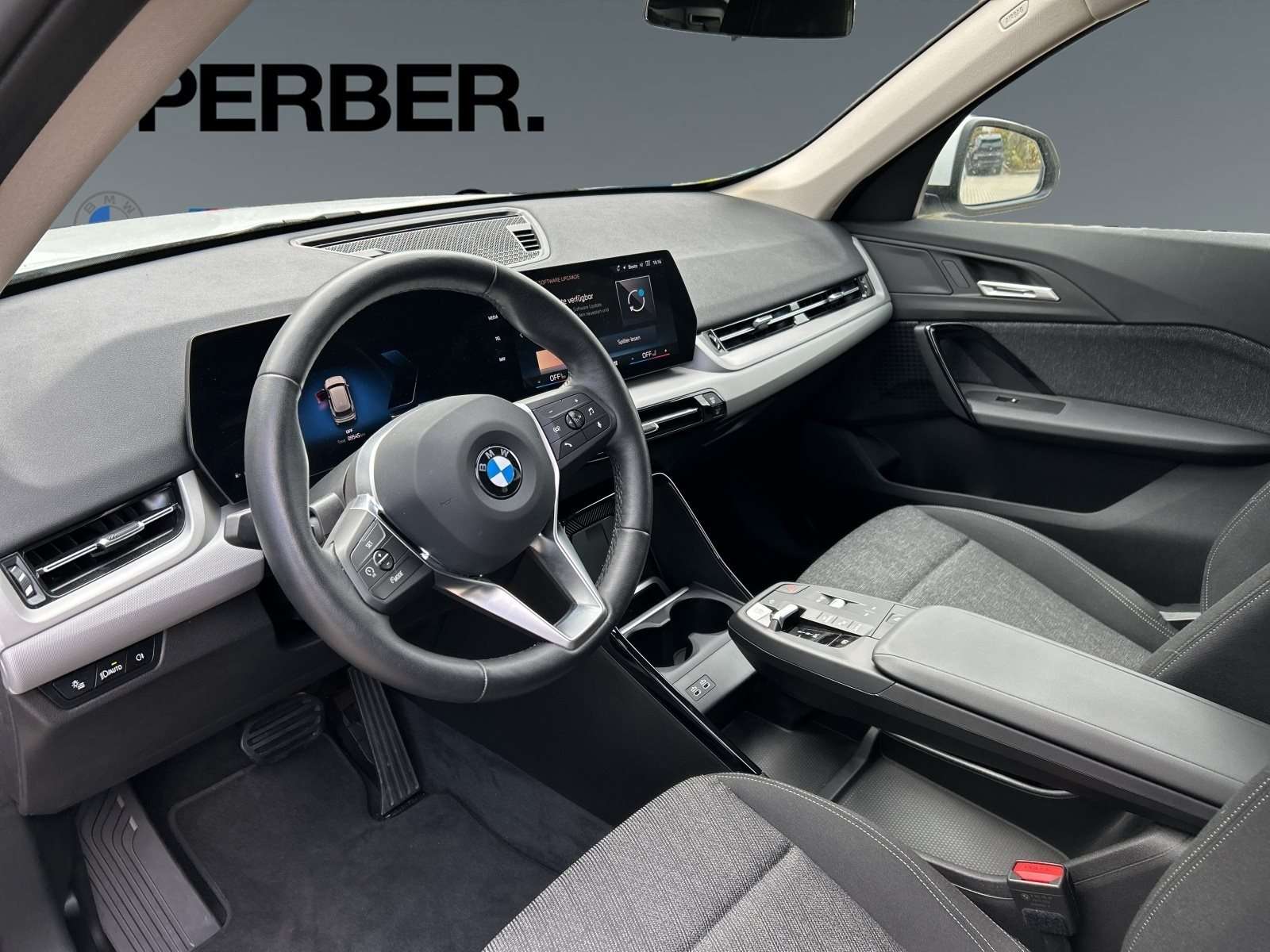 Fahrzeugbild eines BMW X1