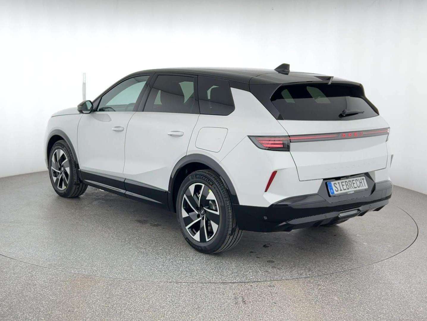 Fahrzeugbild eines Opel Grandland X