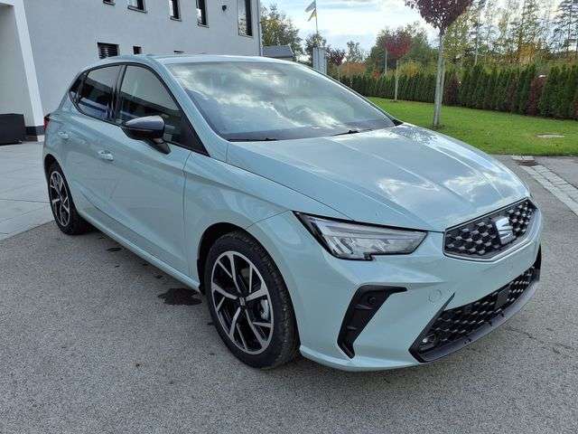 Fahrzeugbild eines SEAT Ibiza
