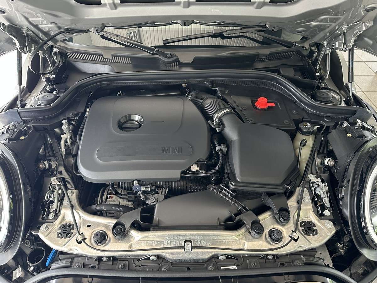 Fahrzeugbild eines MINI COOPER