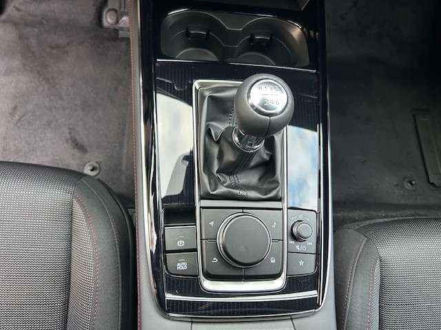 Fahrzeugbild eines Mazda CX-30