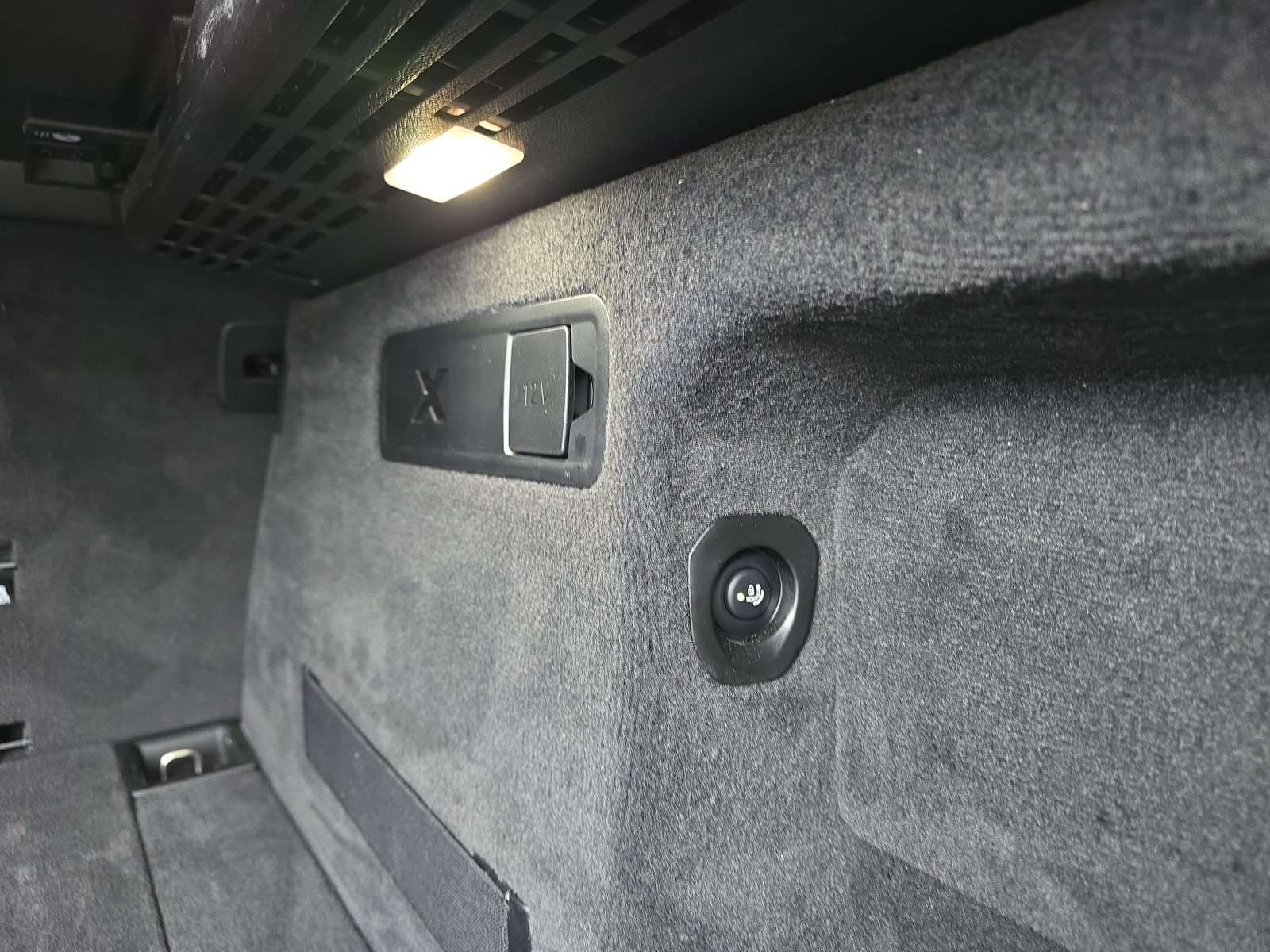 Fahrzeugbild eines BMW X6