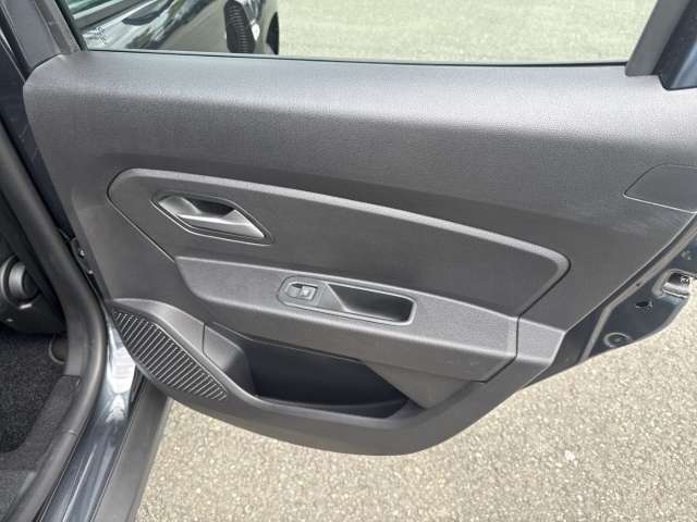 Fahrzeugbild eines Dacia Duster