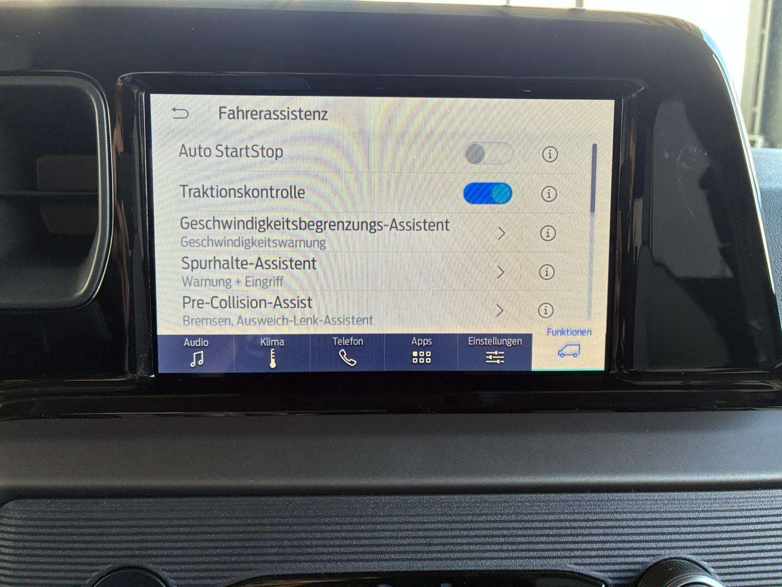Fahrzeugbild eines Ford Tourneo Courier