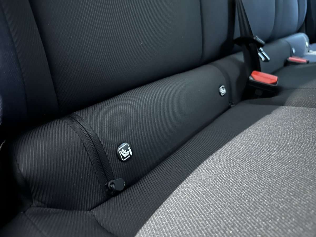 Fahrzeugbild eines Dacia Duster