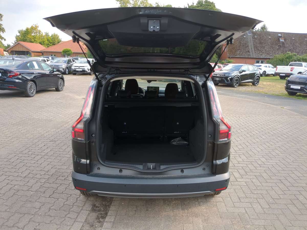 Fahrzeugbild eines Dacia Jogger