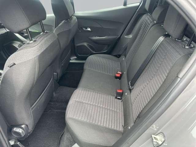 Fahrzeugbild eines Peugeot 2008