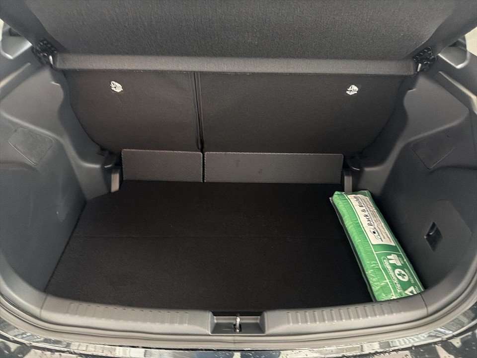 Fahrzeugbild eines Mazda Mazda2 Hybrid