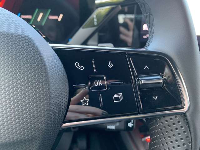 Fahrzeugbild eines Renault 5 E-TECH