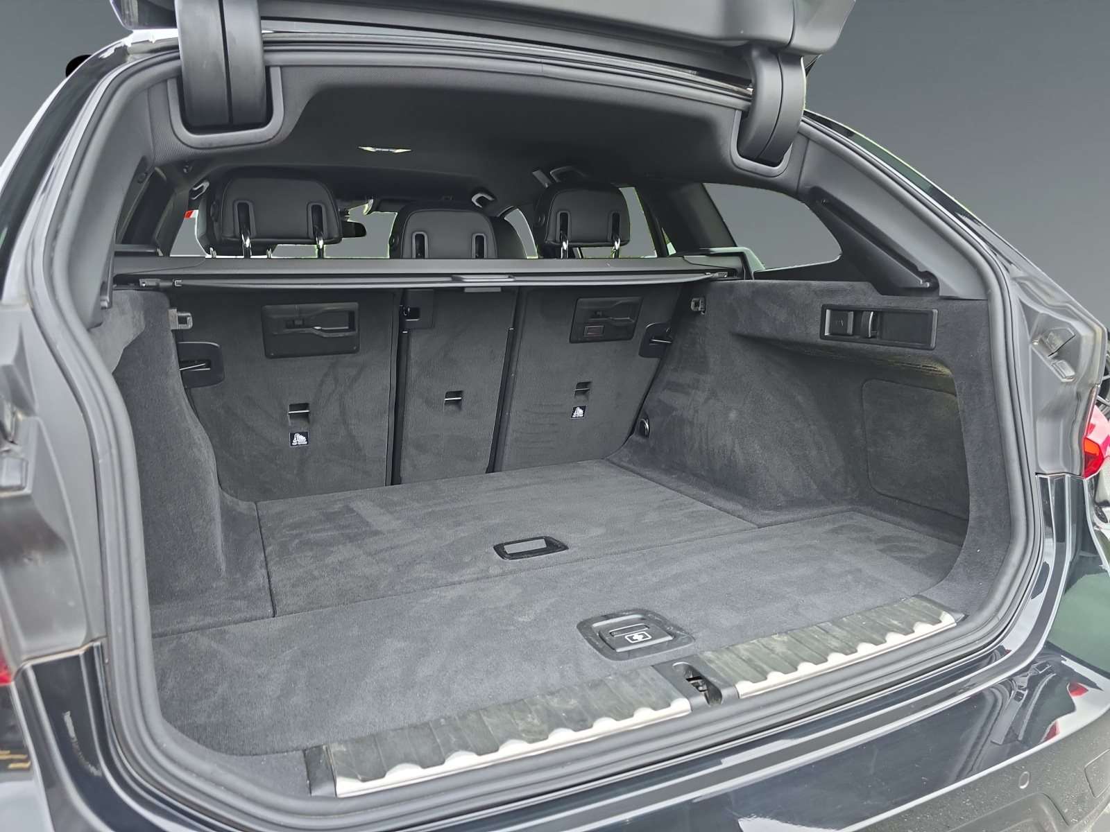 Fahrzeugbild eines BMW 3er-Reihe