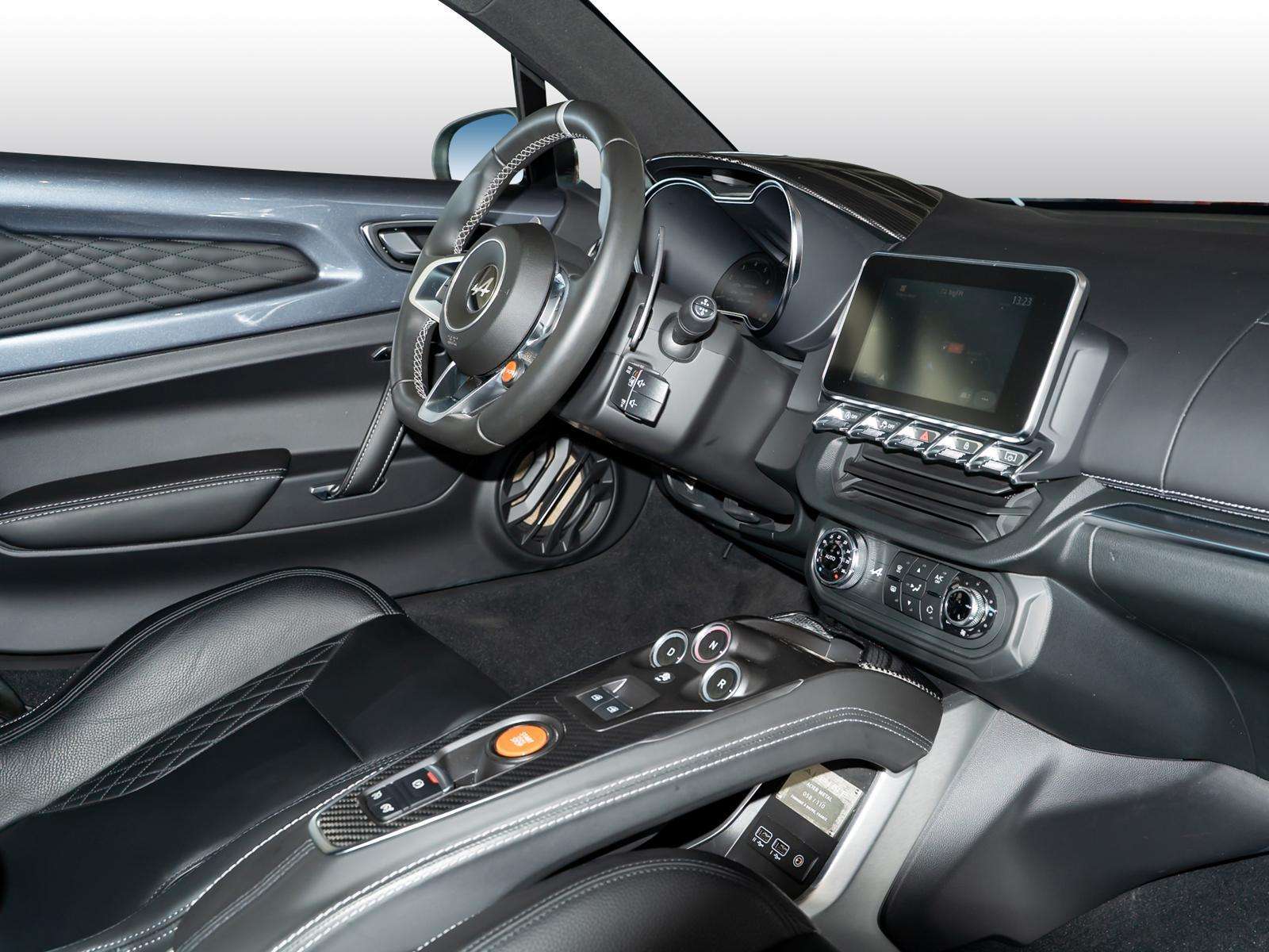 Fahrzeugbild eines Alpine A110