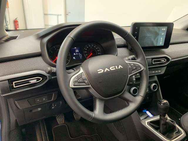 Fahrzeugbild eines Dacia Sandero