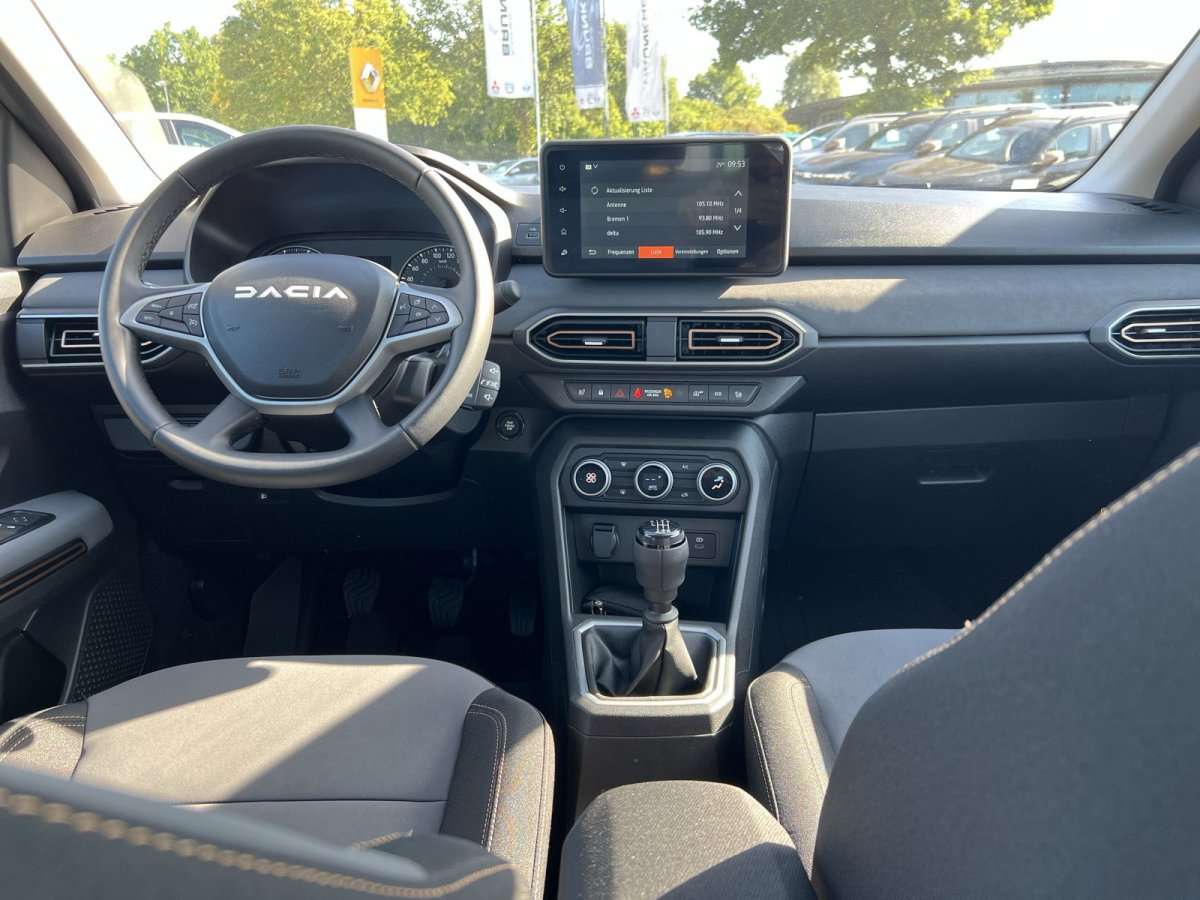 Fahrzeugbild eines Dacia Sandero