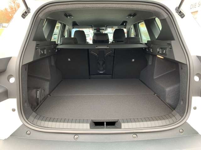 Fahrzeugbild eines Dacia Bigster