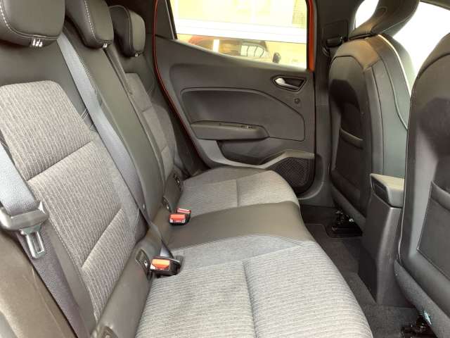 Fahrzeugbild eines Renault Clio