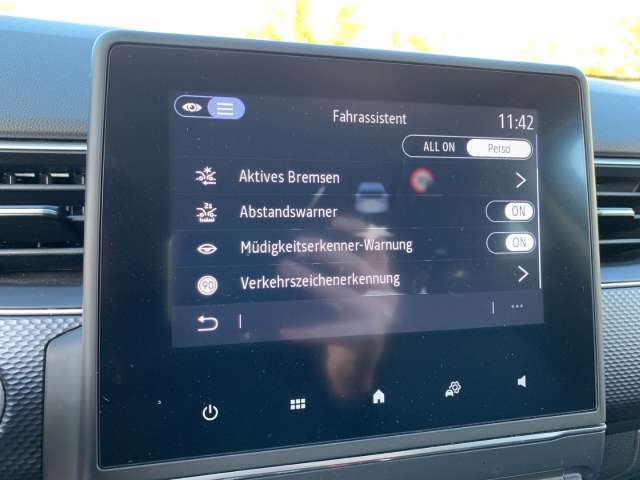 Fahrzeugbild eines Renault Arkana