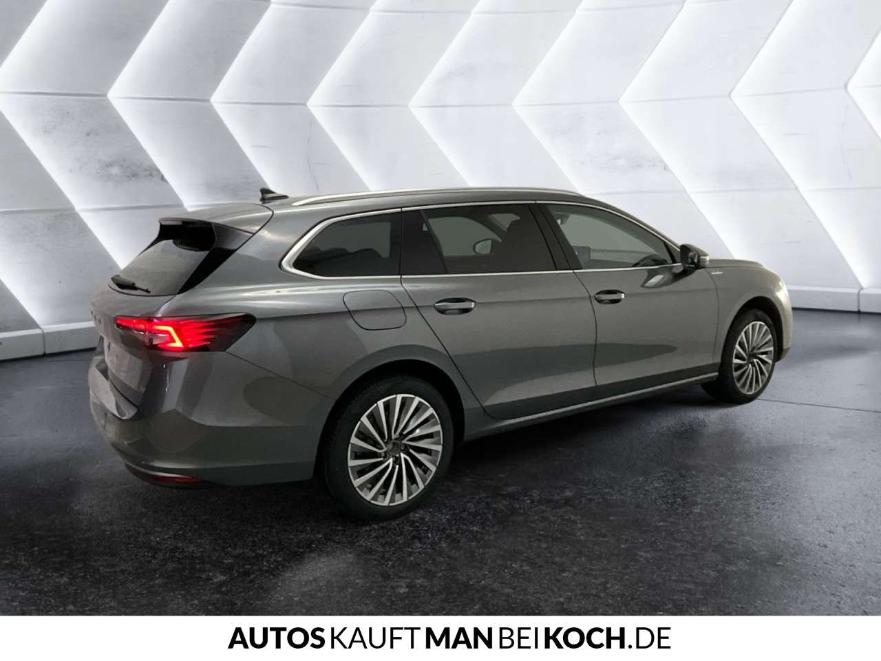 Fahrzeugbild eines Skoda Superb