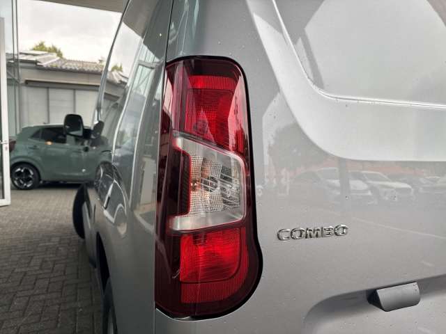 Fahrzeugbild eines Opel Combo