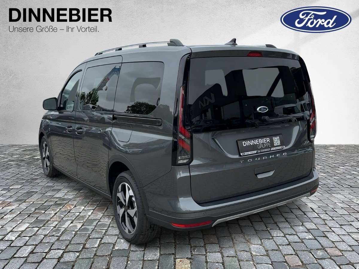 Fahrzeugbild eines Ford Grand Tourneo