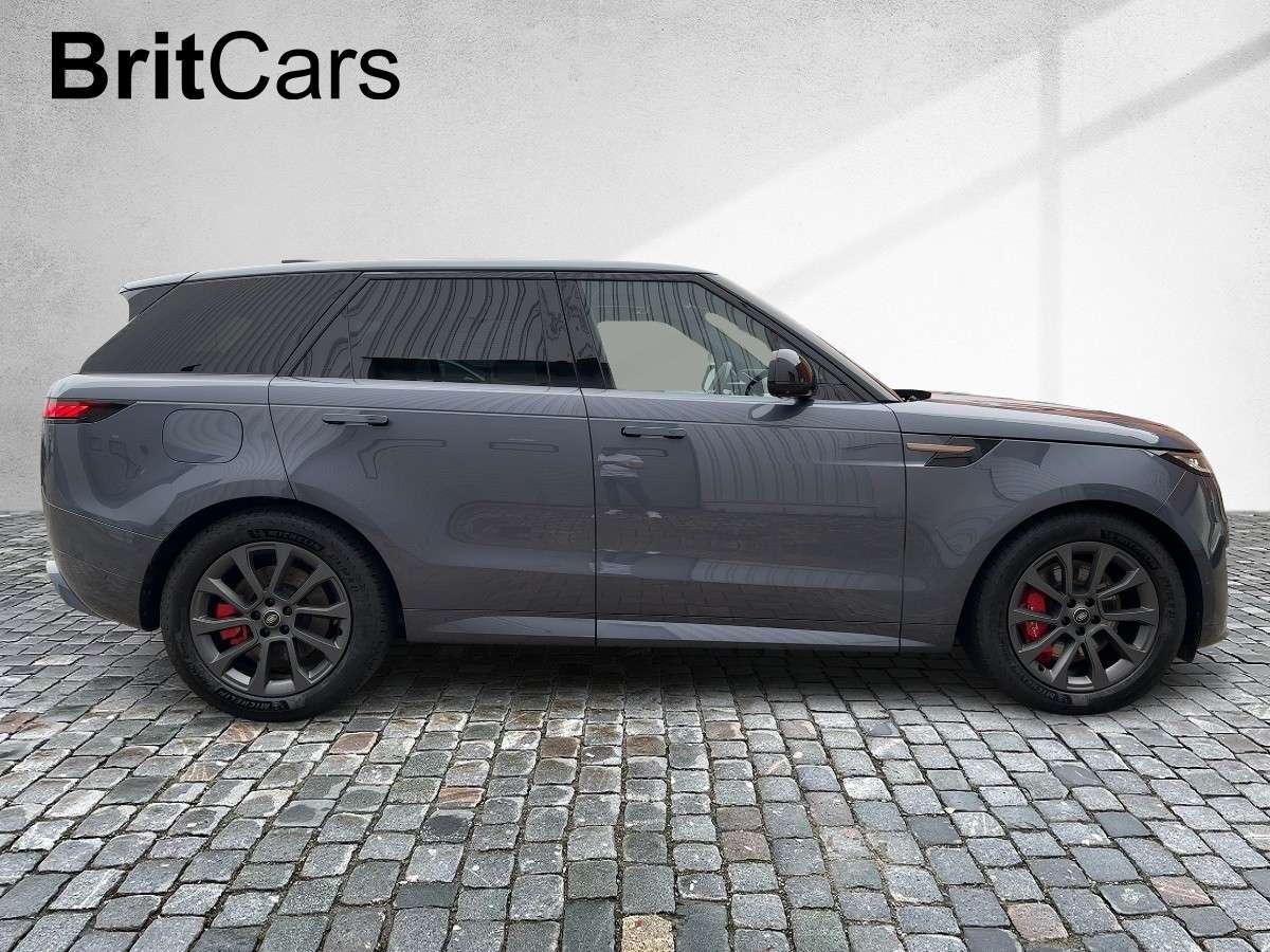 Fahrzeugbild eines Land Rover Range Rover Sport