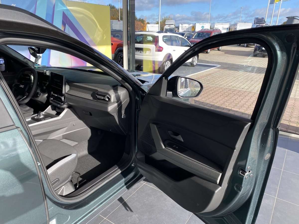 Fahrzeugbild eines Dacia Bigster