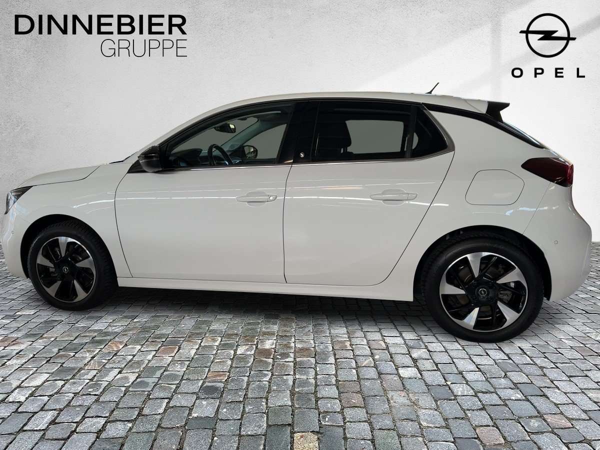 Fahrzeugbild eines Opel Corsa