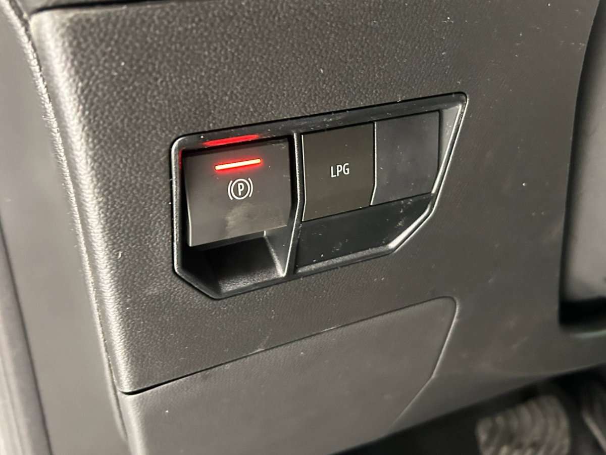 Fahrzeugbild eines Dacia Duster