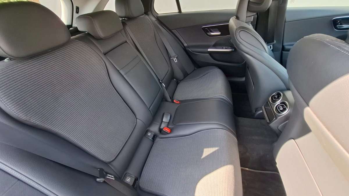 Fahrzeugbild eines Mercedes-Benz C-Klasse