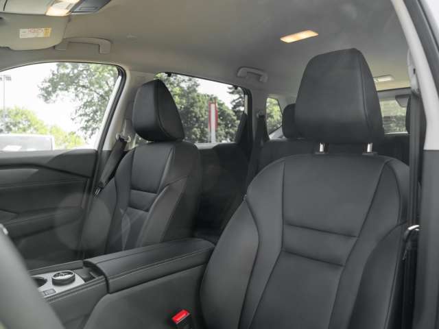 Fahrzeugbild eines Nissan X-TRAIL