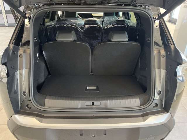 Fahrzeugbild eines Peugeot 5008