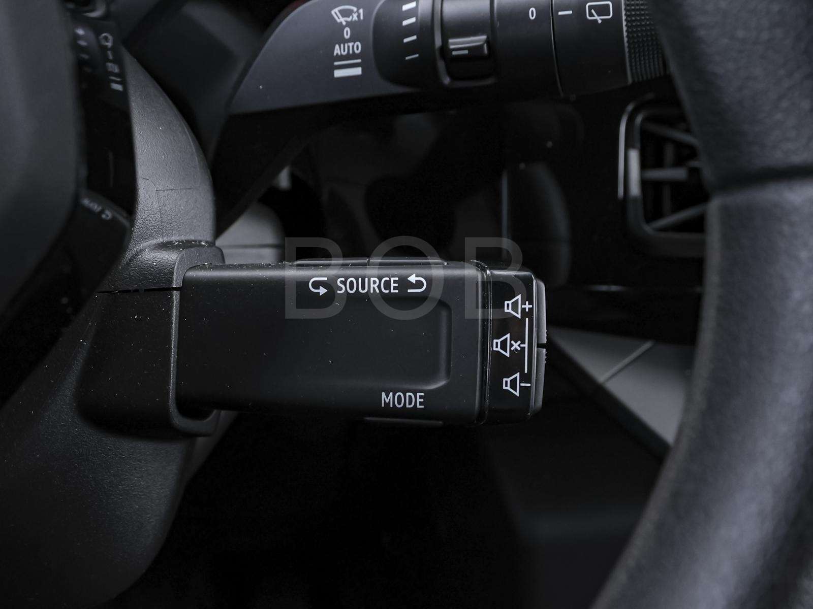 Fahrzeugbild eines Renault 5 E-TECH