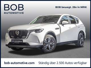 Schräge Frontansicht auf einen Mazda CX-60 , freigestellt