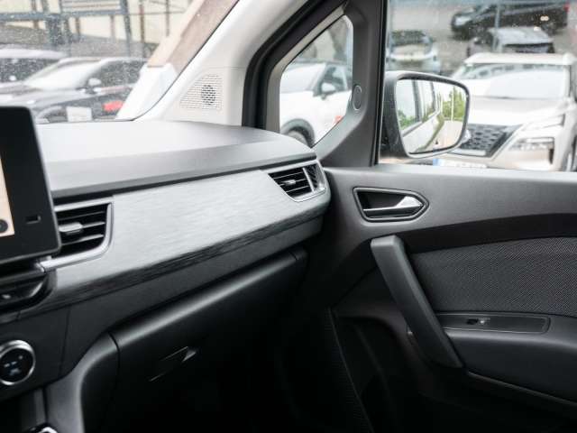 Fahrzeugbild eines Nissan Townstar