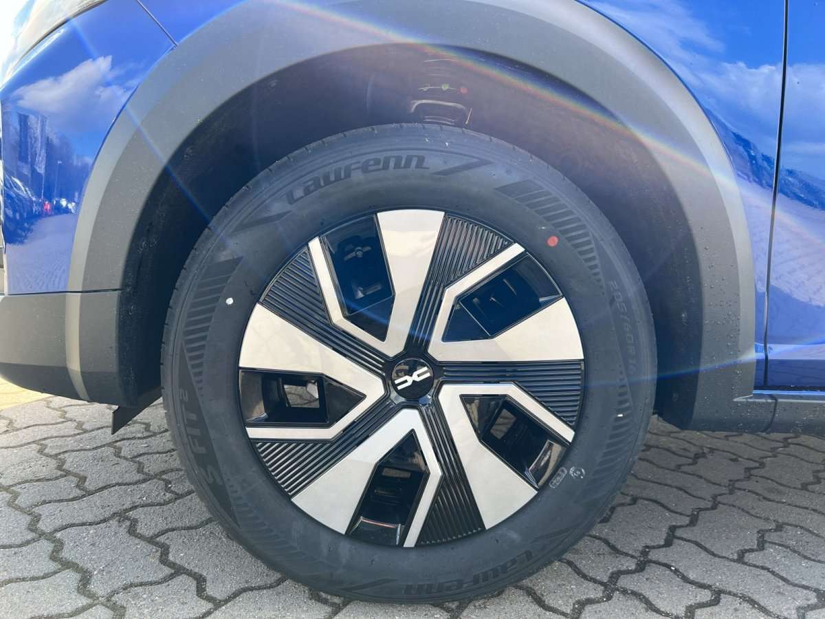 Fahrzeugbild eines Dacia Sandero