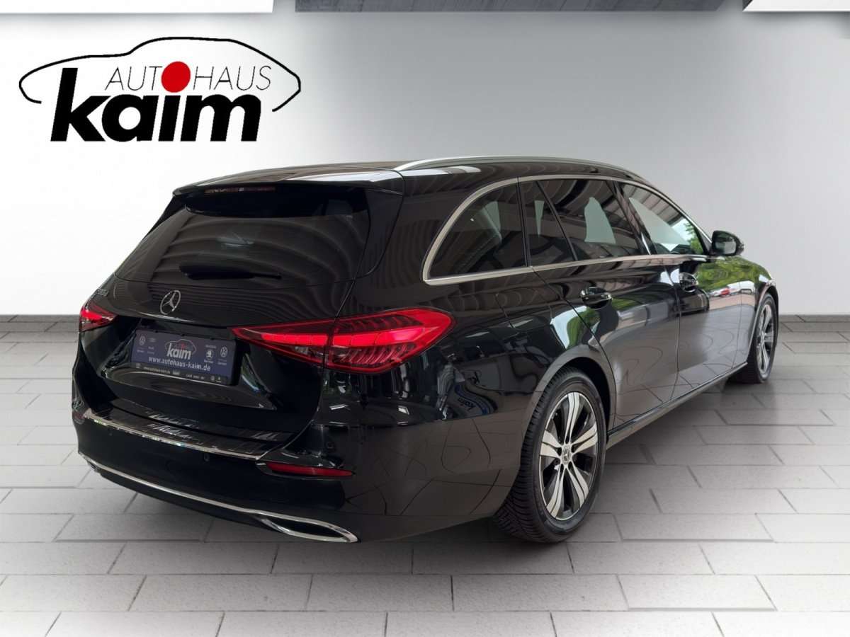Fahrzeugbild eines Mercedes-Benz C-Klasse