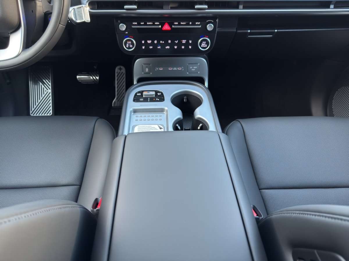 Fahrzeugbild eines Hyundai IONIQ 9