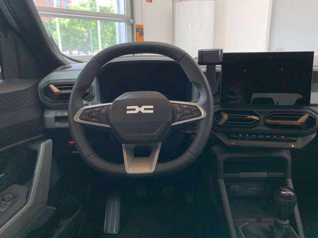 Fahrzeugbild eines Dacia Bigster