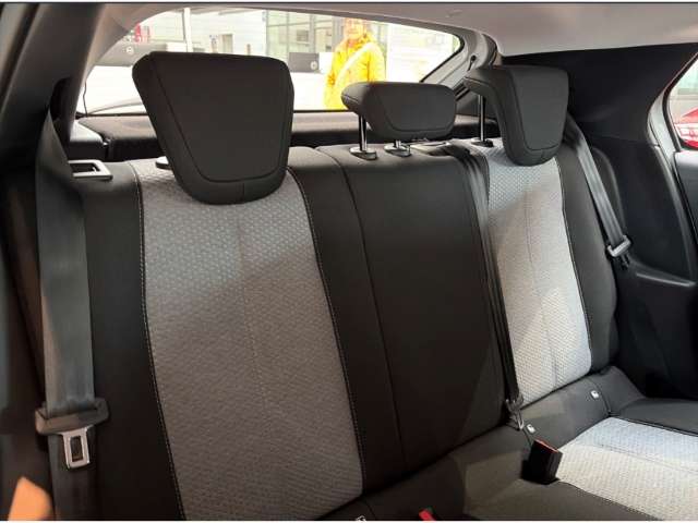 Fahrzeugbild eines Opel Corsa